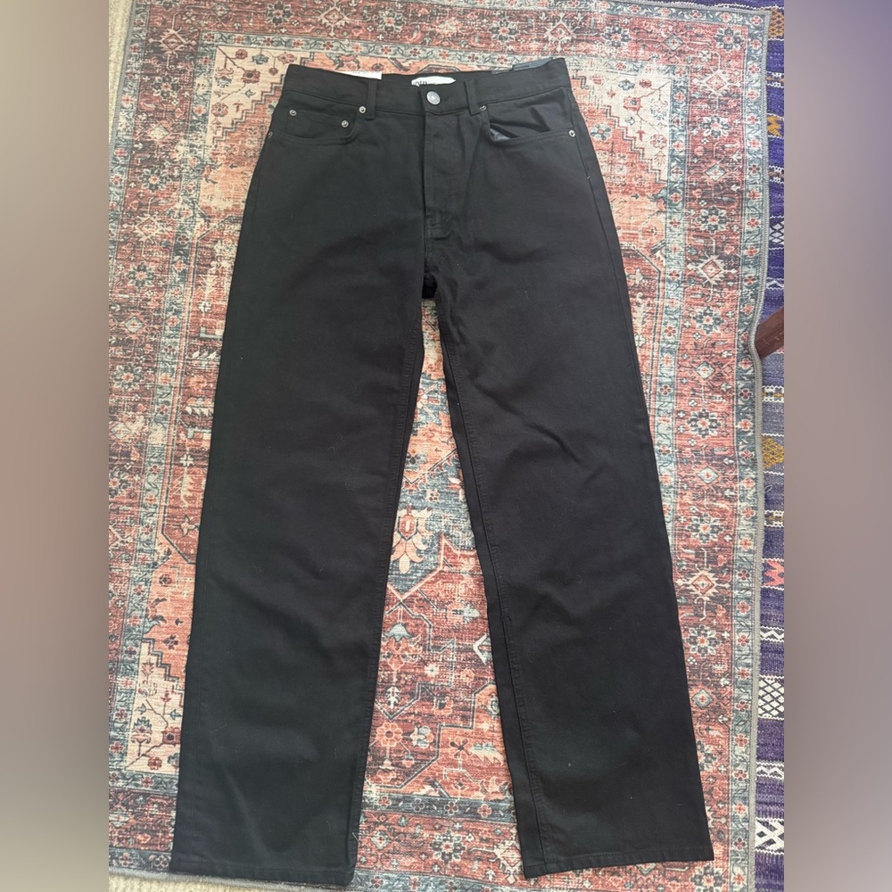 NWT Zara Black Straight Leg Jeans Classic Design